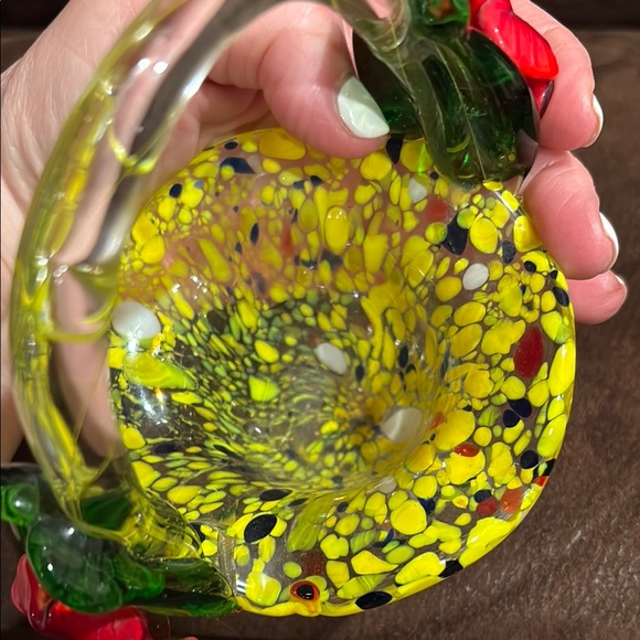 Glass Basket with Floral Accents EUC - Picture 9 of 9